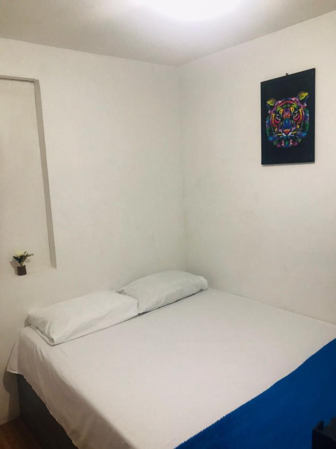 Hostal La 18 Перейра Экстерьер фото
